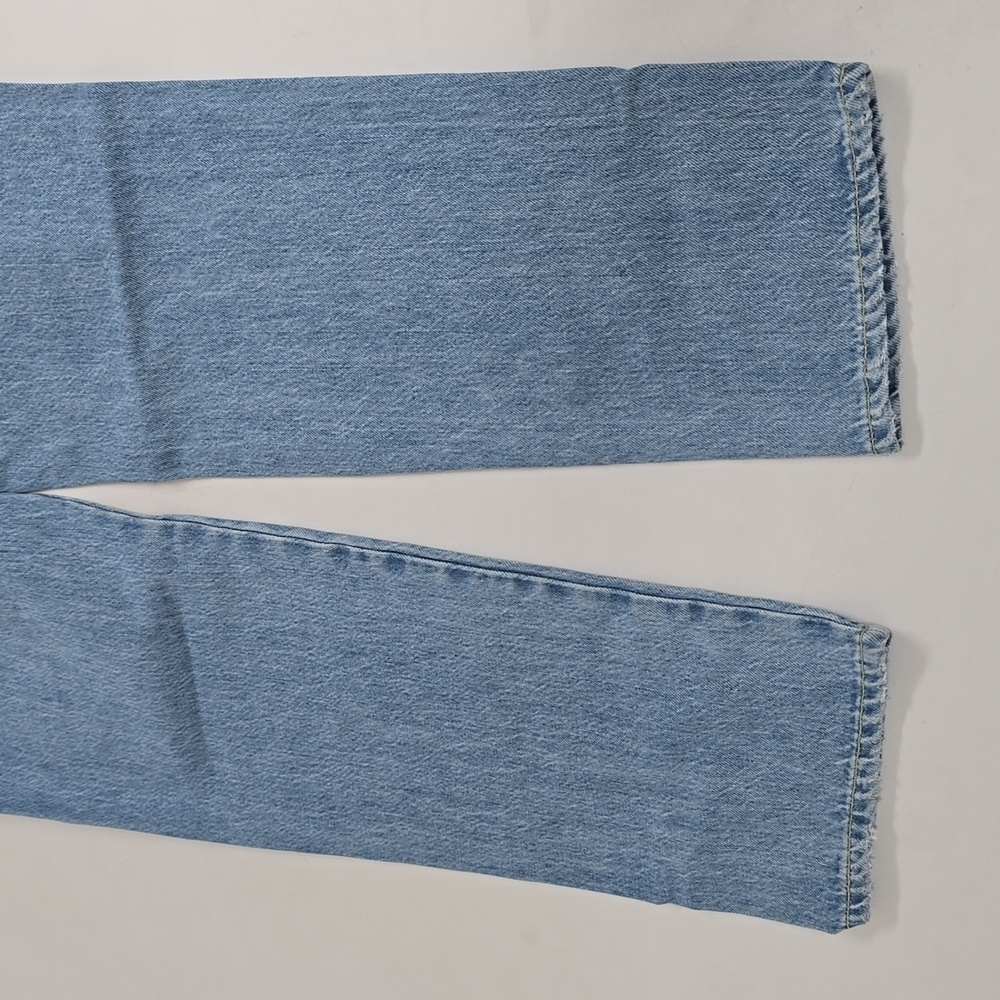 AMO The Low Down Jeans - Picture 15 of 15